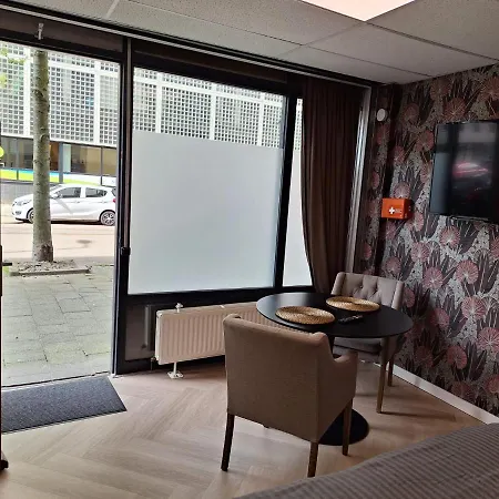 Mooie 14 C In Center Rotterdam